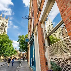 Apartment 19 High Petergate - Next To Minster, York